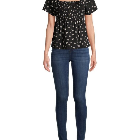 Nwt No Boundaries Juniors' Flutter Sleeve Smocked Top - Picture 5 of 7